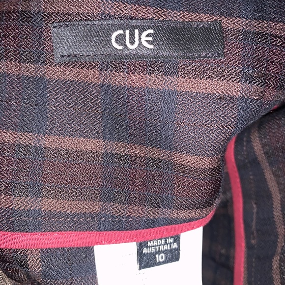 Cue dark plaid pleated skirt made in Australia fabric imported France size 10 - Picture 2 of 5